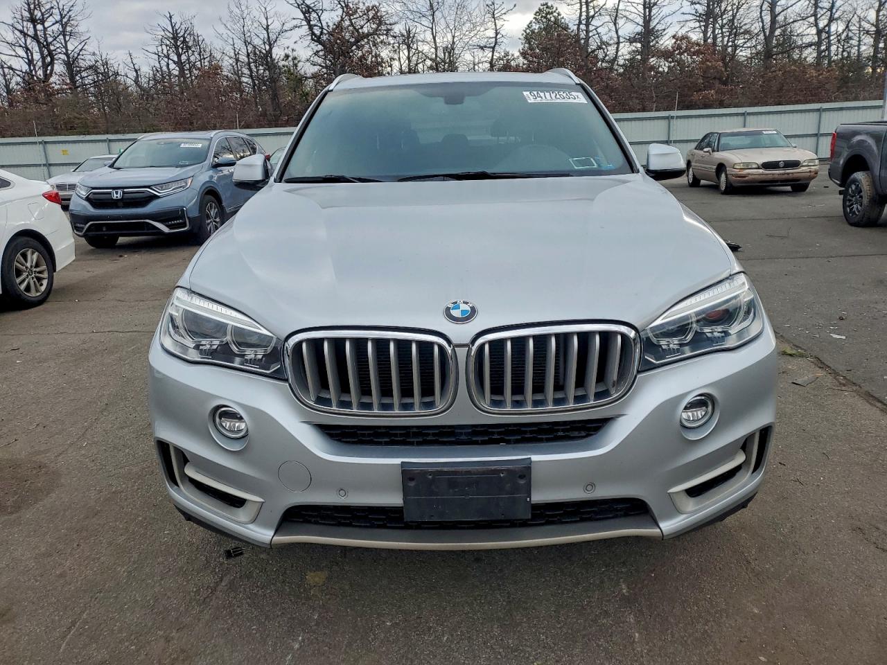 Фото: 5UXKR0C34H0V83073