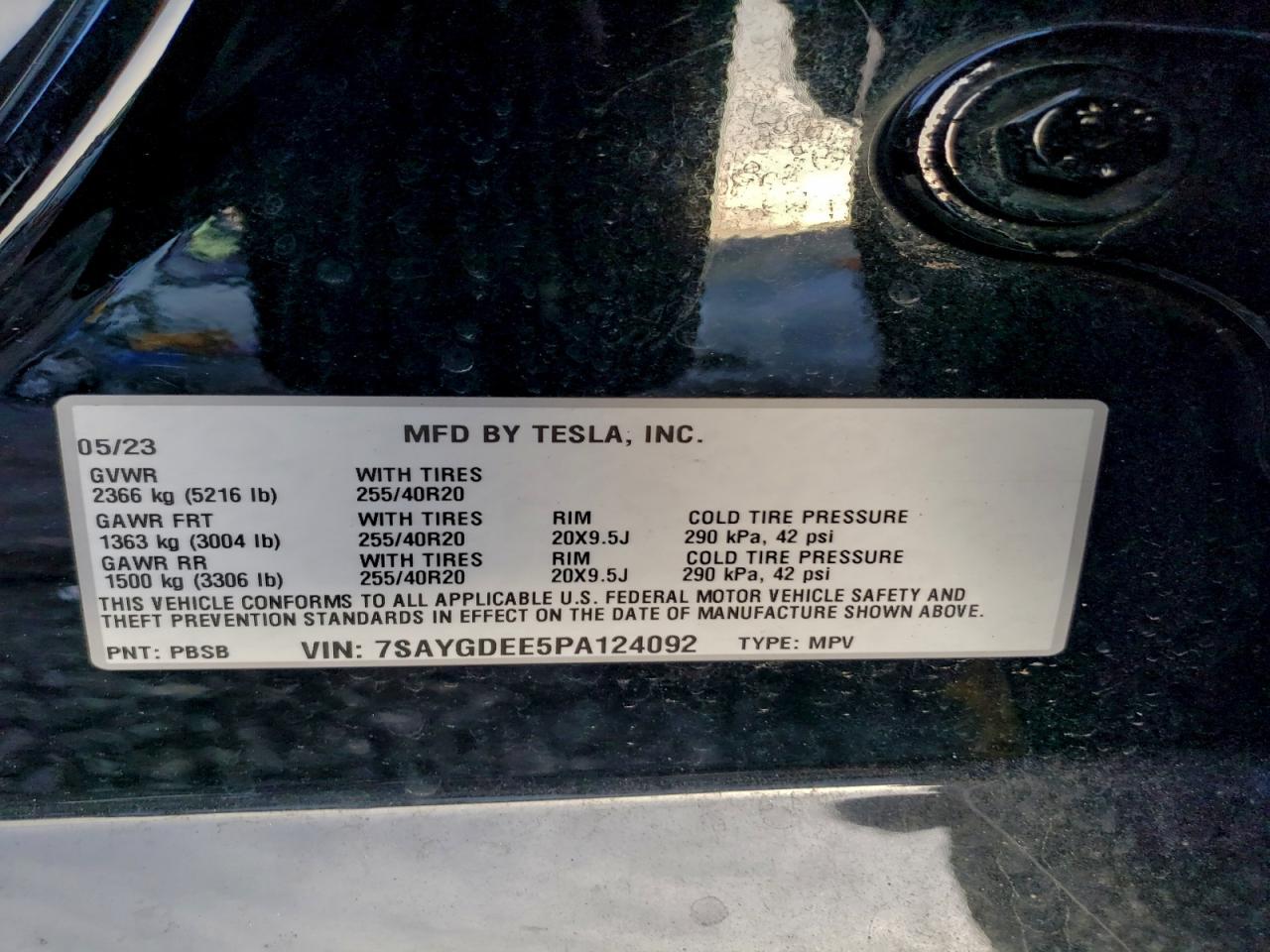 2023 Tesla Model Y VIN: 7SAYGDEE5PA124092 Lot: 94333795