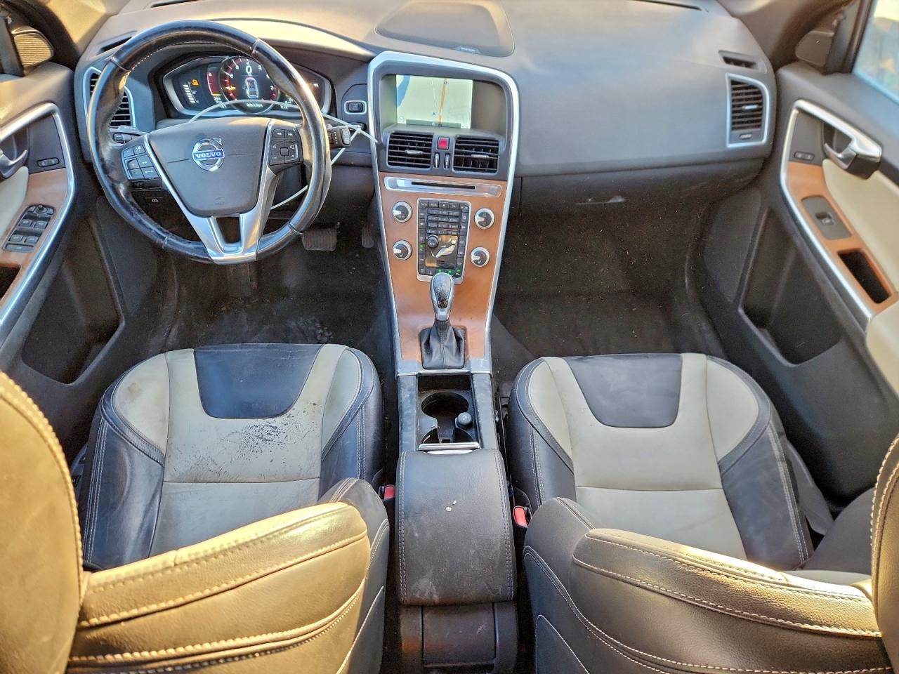 2015 Volvo Xc60 T5 Platinum VIN: YV440MDM2F2738494 Lot: 96371945