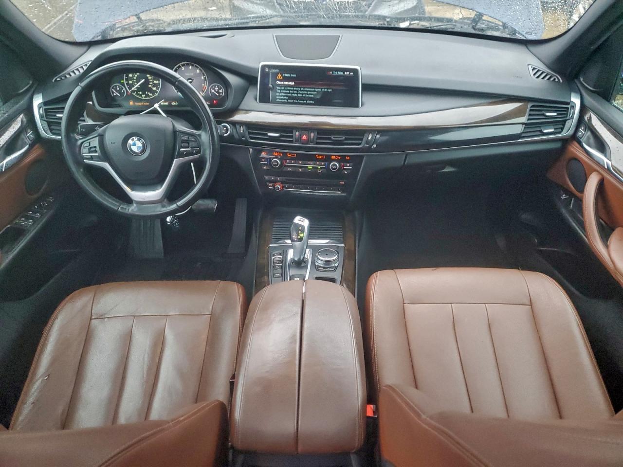 Фото: 5UXKR0C31H0X79830