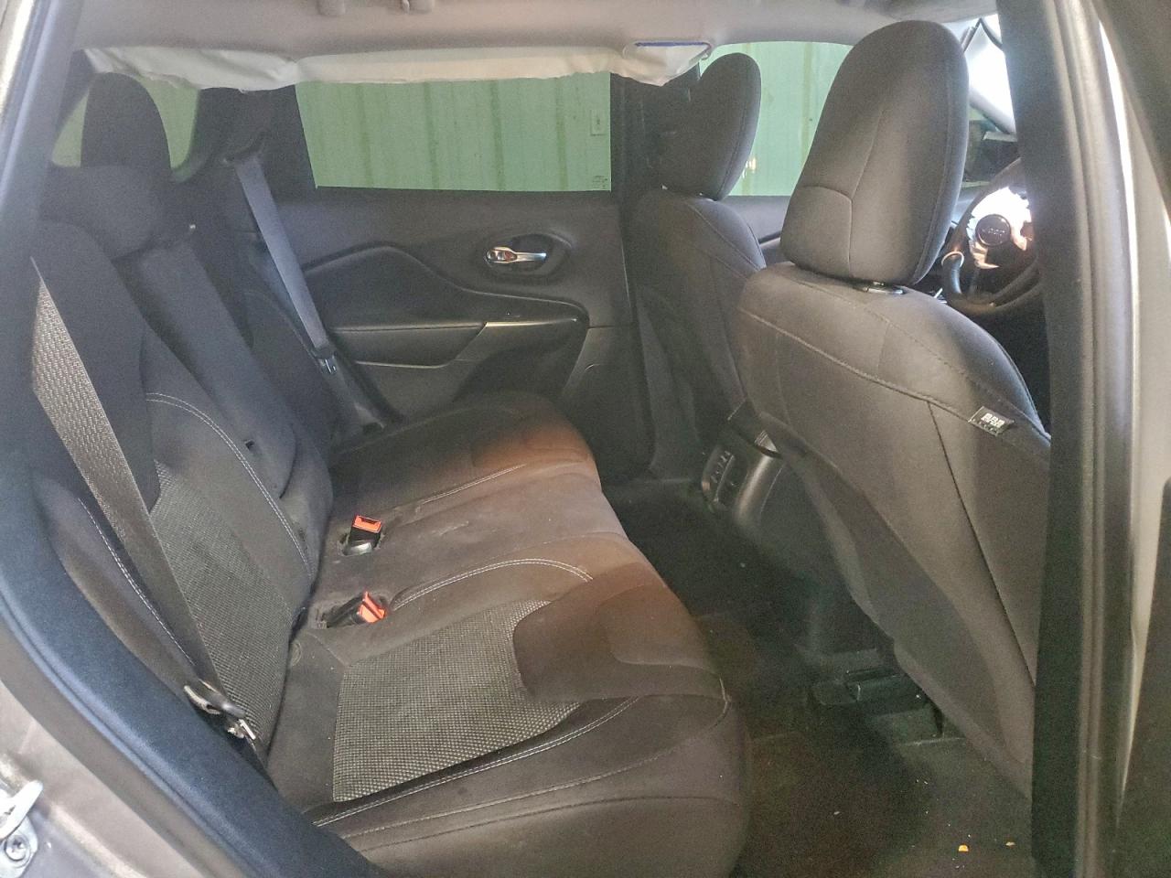 2020 Jeep Cherokee Latitude VIN: 1C4PJLCB6LD555994 Lot: 95100845