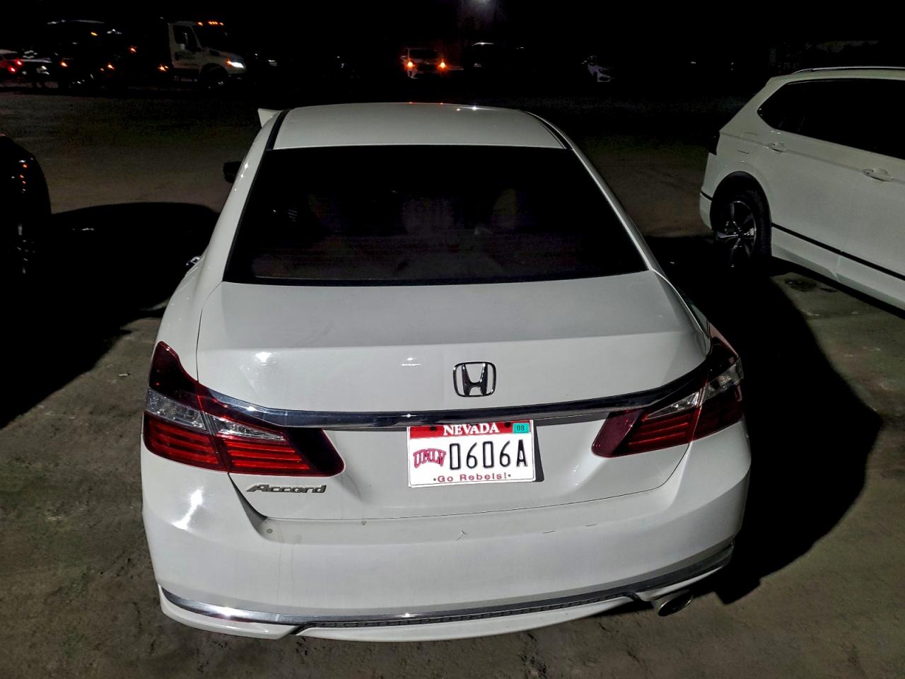 2017 Honda Accord Lx VIN: 084478 Lot: 95578305