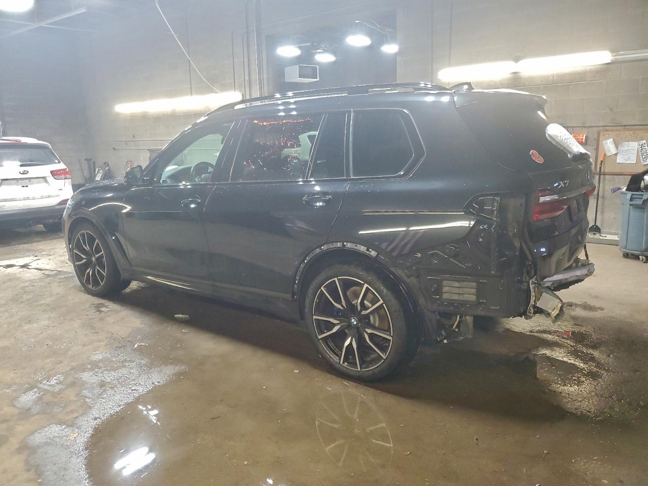 Фото: 5UXCW2C55KL082323