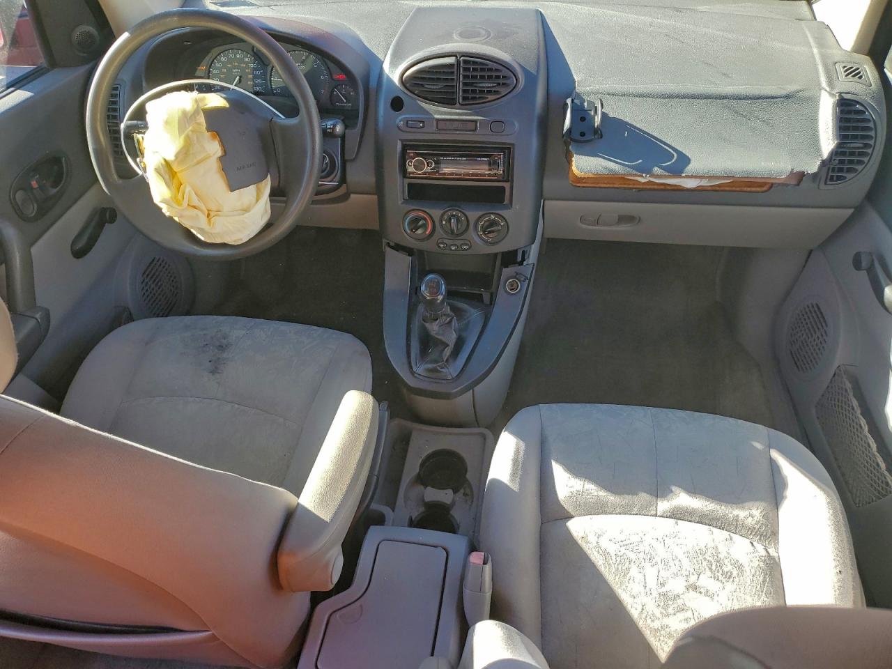 2003 Saturn Vue VIN: 5GZCZ23D33S894175 Lot: 95985165