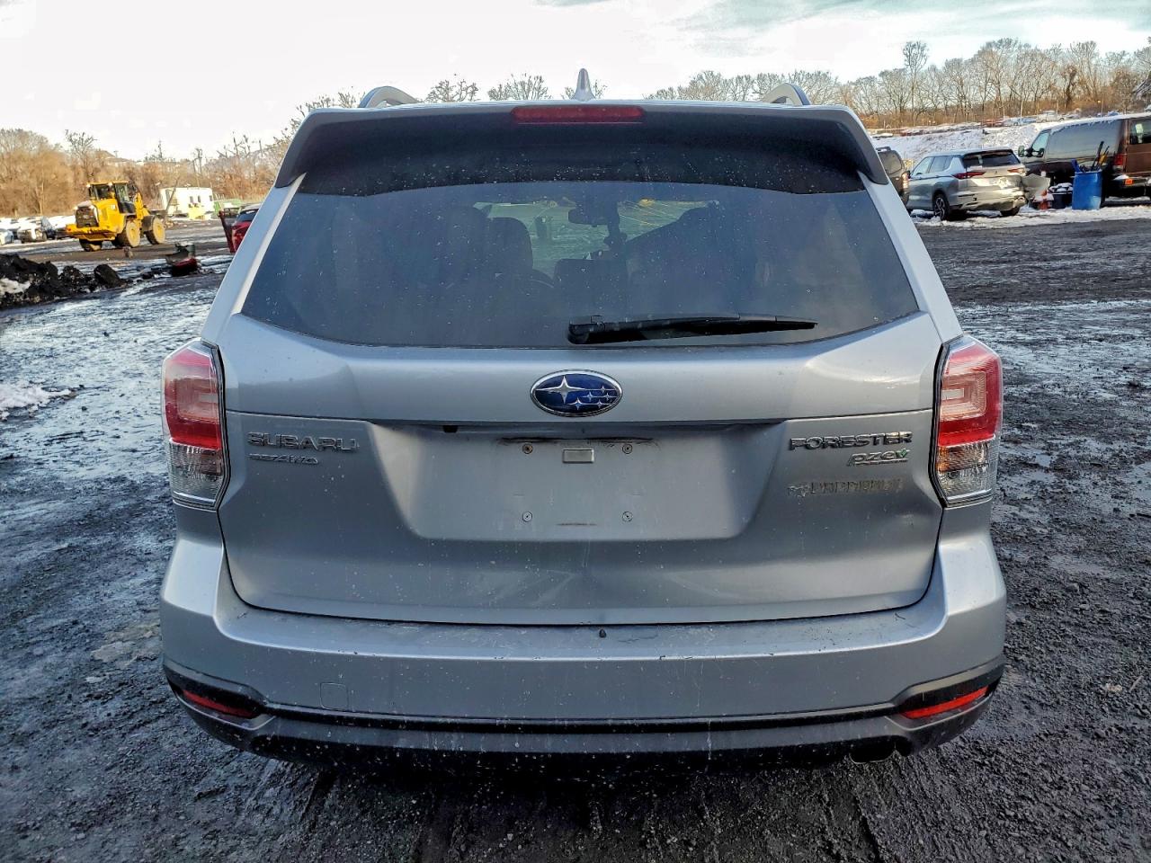 2017 Subaru Forester 2.5I Limited VIN: JF2SJALC3HH440424 Lot: 85442685