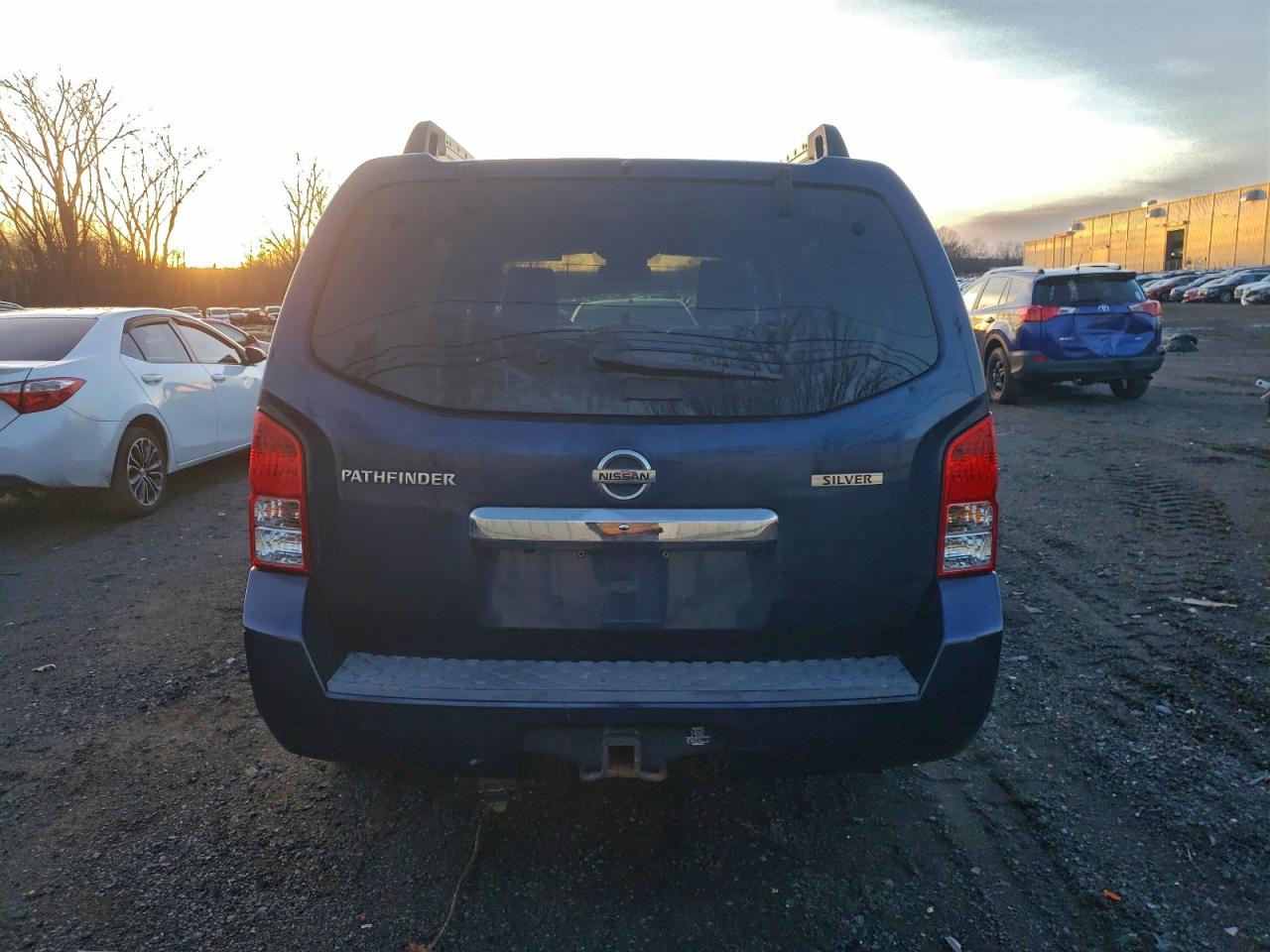 2012 Nissan Pathfinder S VIN: 5N1AR1NB0CC638855 Lot: 93918835