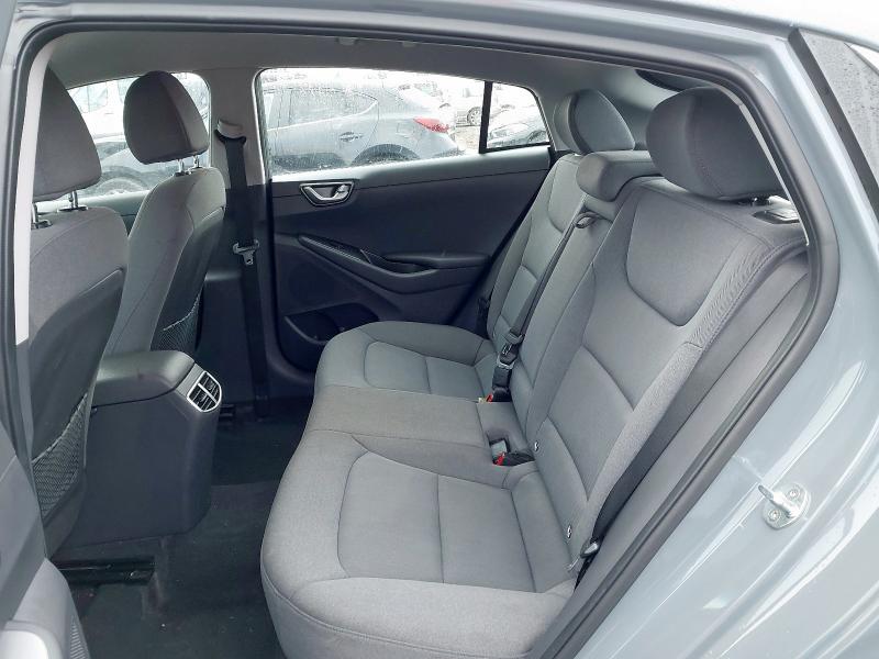 2022 HYUNDAI IONIQ 100KW PREMIUM 38KWH 5DR AUTO