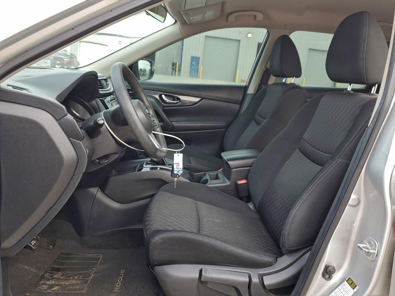 2017 Nissan Rogue S VIN: KNMAT2MT1HP568577 Lot: 95251395