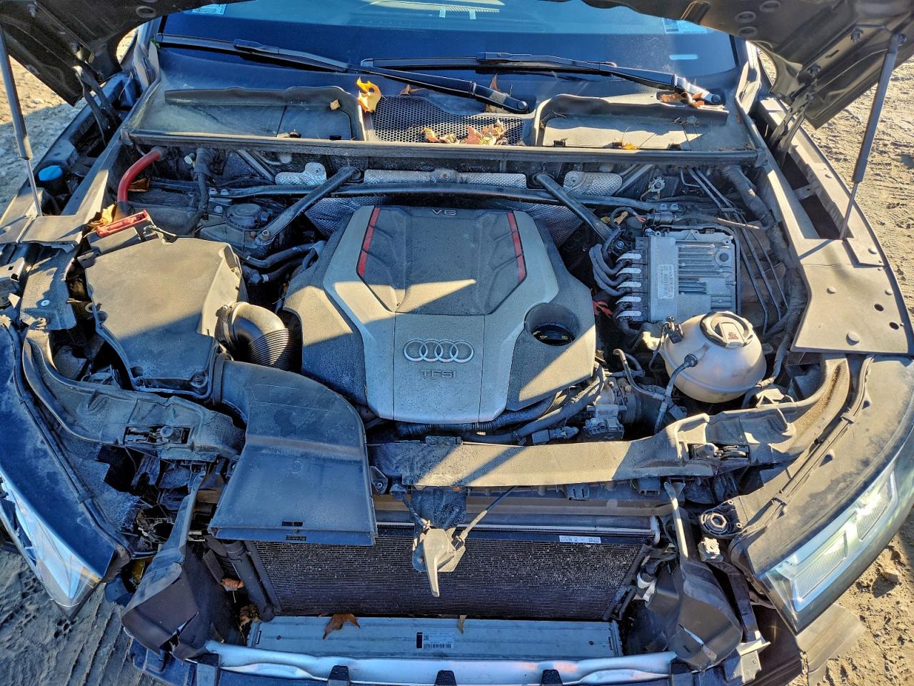 2018 Audi Sq5 Premium Plus VIN: WA1A4AFY2J2220560 Lot: 94538885