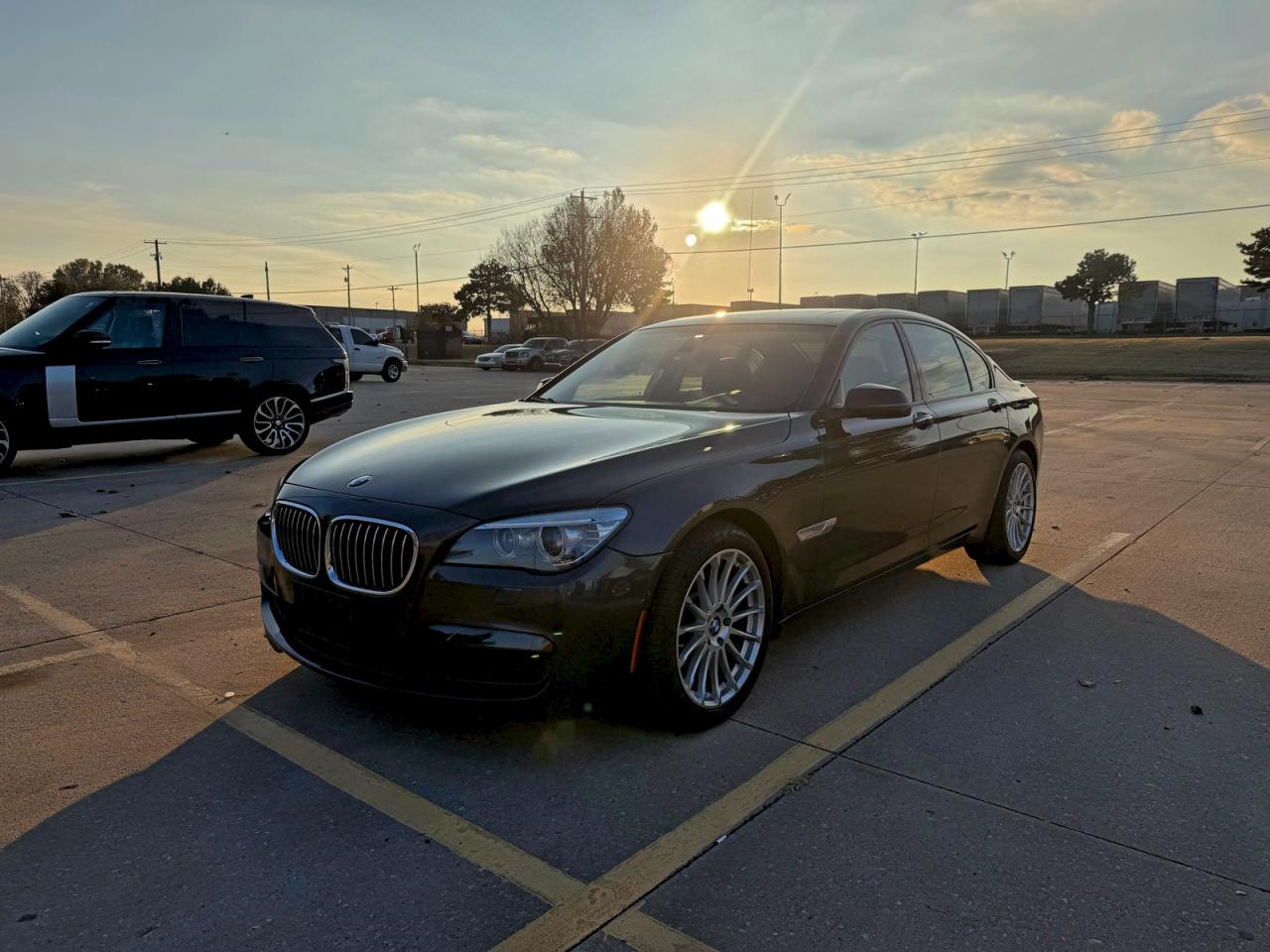 Фото: WBAYB6C54DD223855