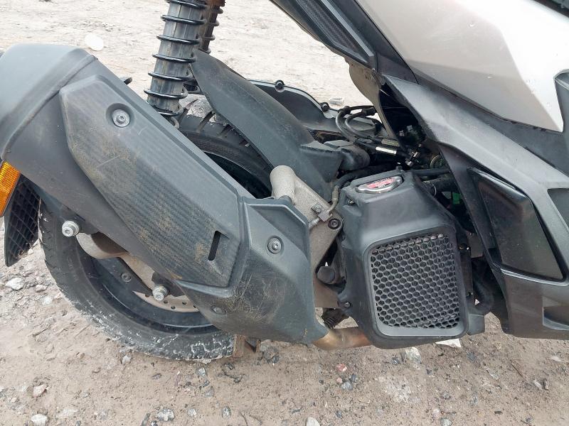 2022 APRILIA SR GT 125 