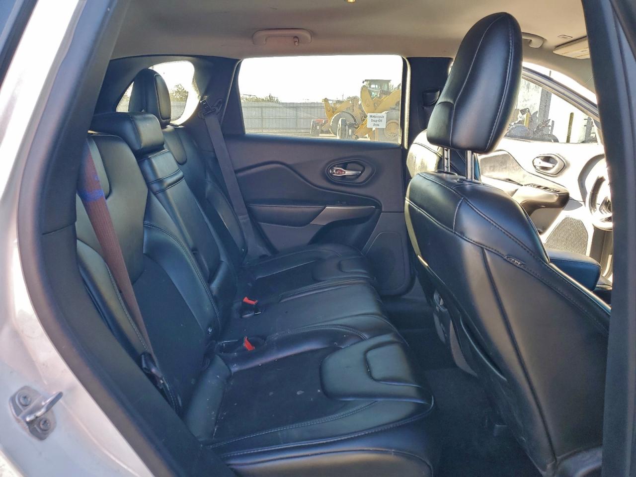 2019 Jeep Cherokee Latitude Plus VIN: 1C4PJMLB1KD198678 Lot: 94962685