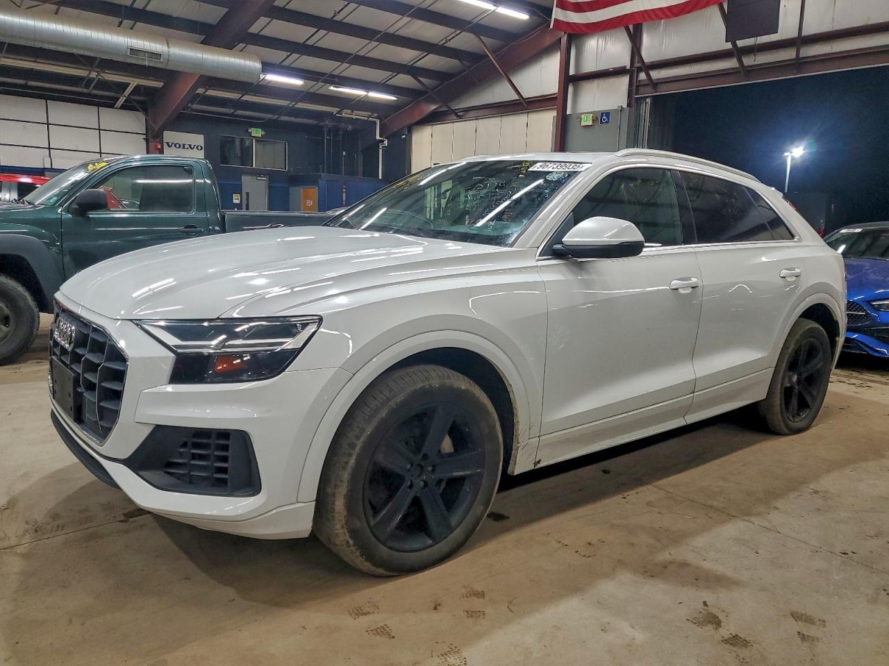 2019 Audi Q8 Premium