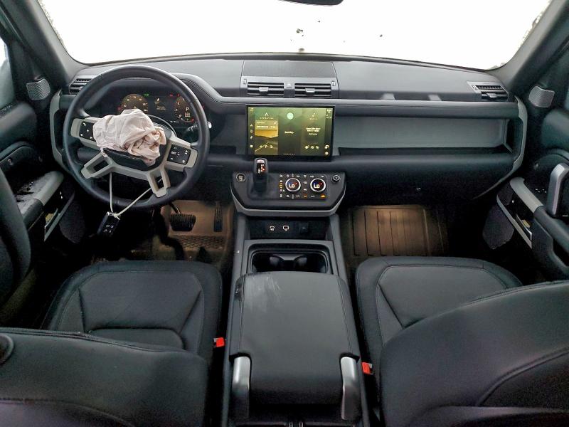  LAND ROVER DEFENDER 2023 Gray