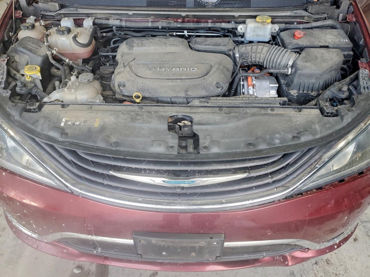 2018 Chrysler Pacifica Hybrid Limited VIN: 2C4RC1N71JR144884 Lot: 95521335