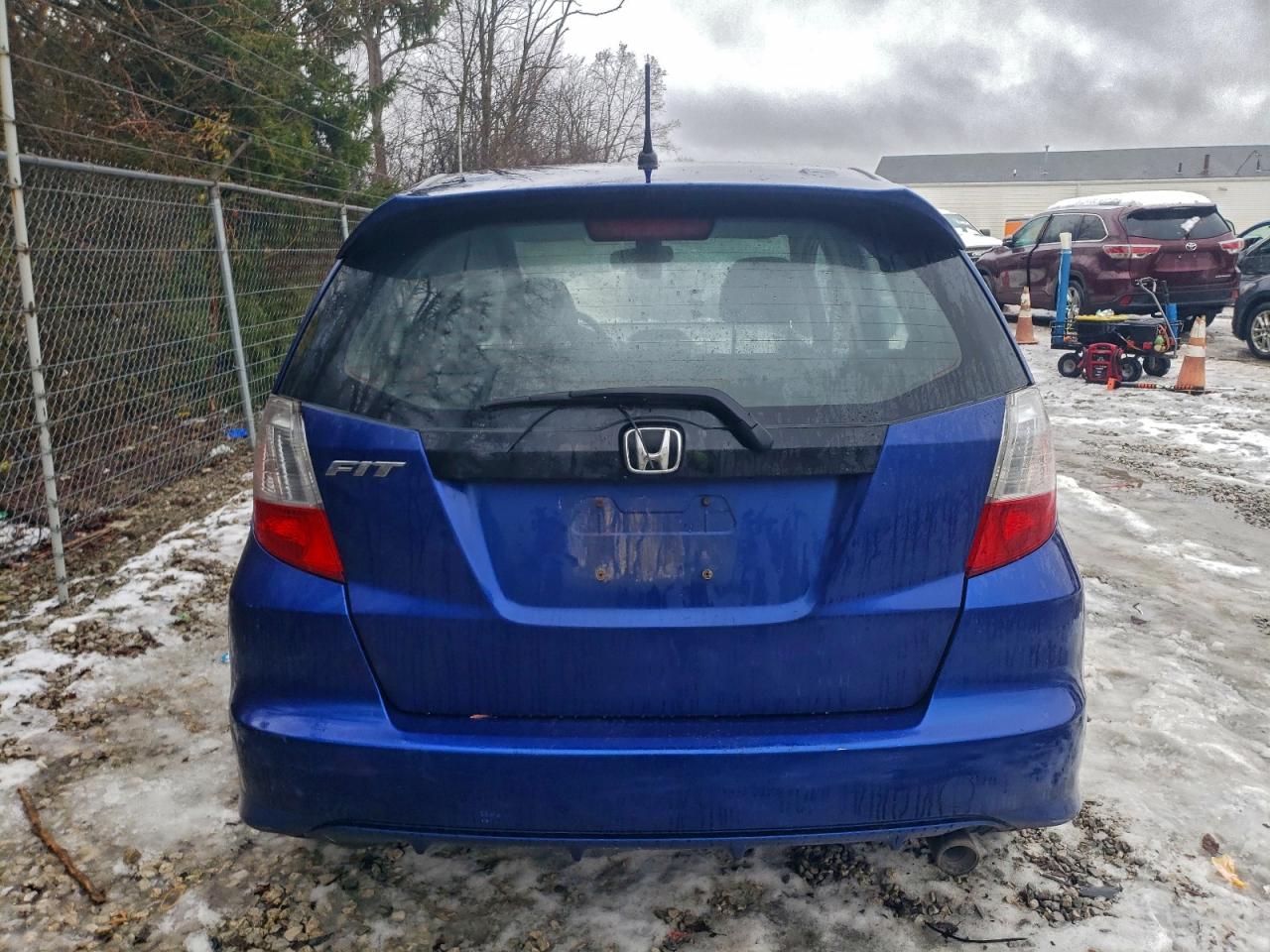 2010 Honda Fit Sport VIN: JHMGE8H49AS023271 Lot: 96495565