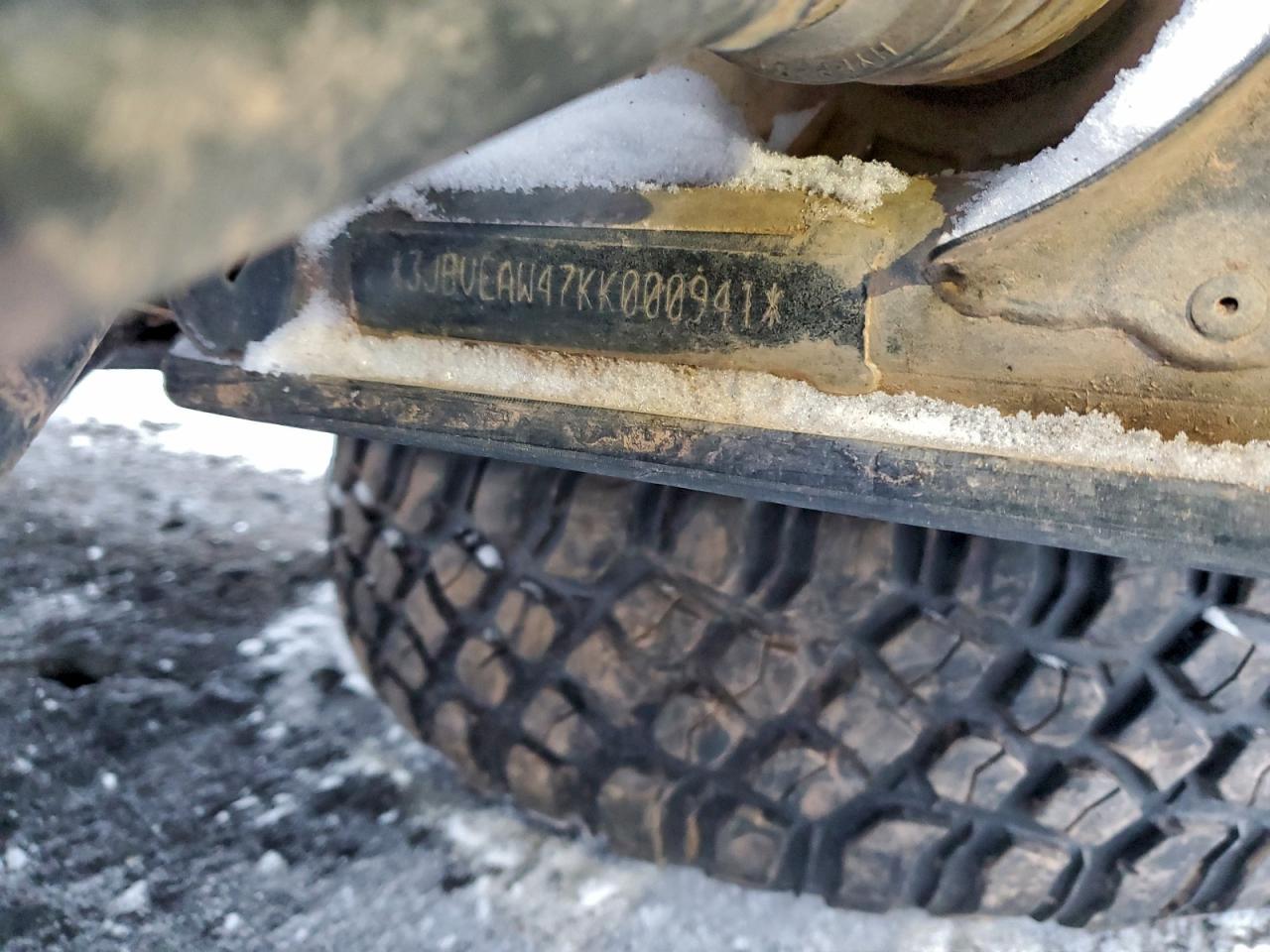 2019 Can-Am Maverick X3 Max X Ds Turbo R VIN: 3JBVEAW47KK000941 Lot: 93817585