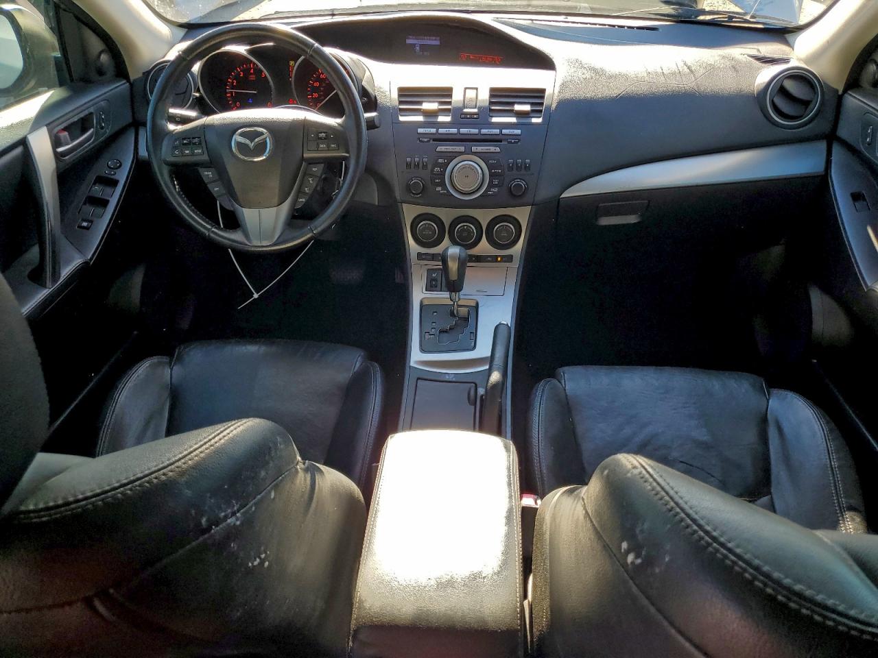 2011 Mazda 3 S VIN: JM1BL1M66B1368541 Lot: 94740085