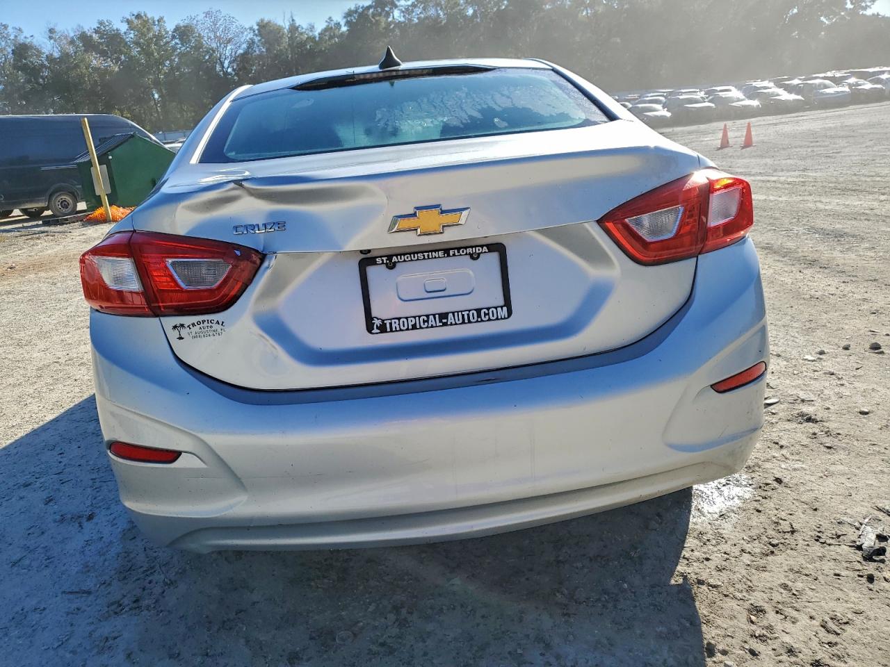 2017 Chevrolet Cruze Ls VIN: 1G1BC5SM3H7127463 Lot: 91670925