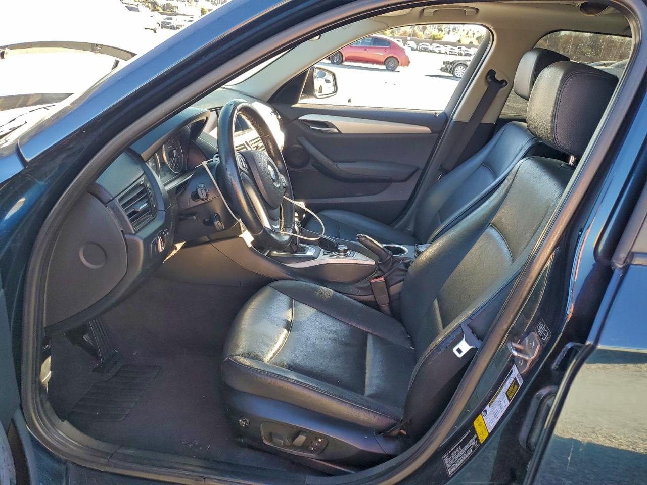 Фото: WBAVM1C55DVW42467