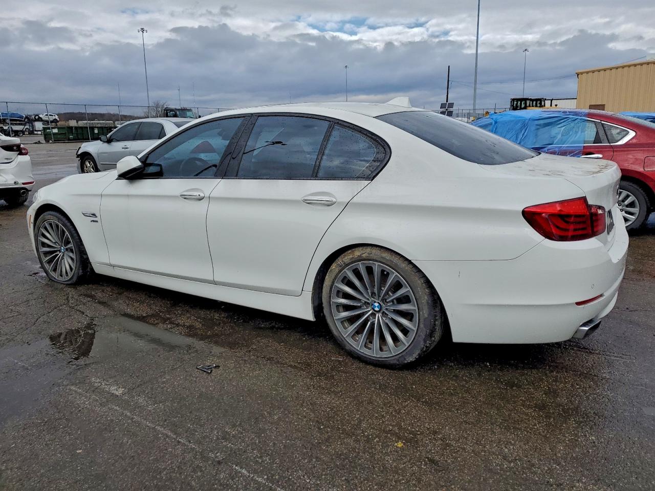 Фото: WBAFU9C50CC787672