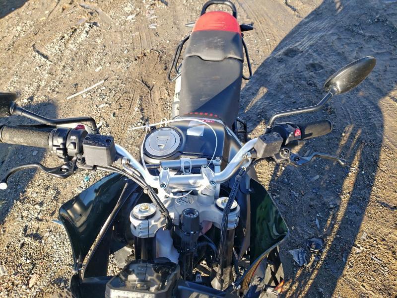 2024 DUCATI DESERT X   