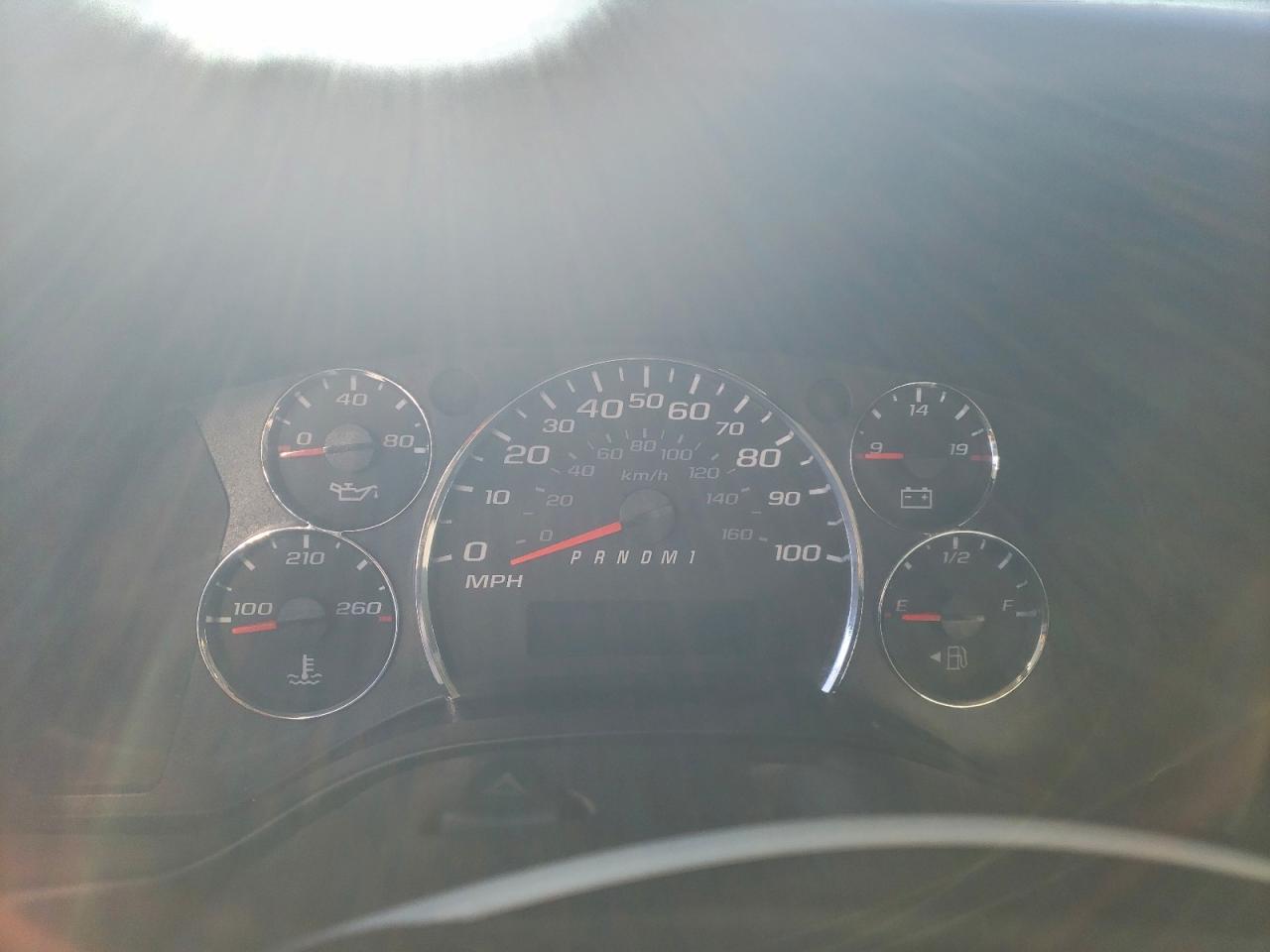 2017 Chevrolet Express G3500 Box Truck VIN: 1GB0GRFG7H1337151 Lot: 94477105