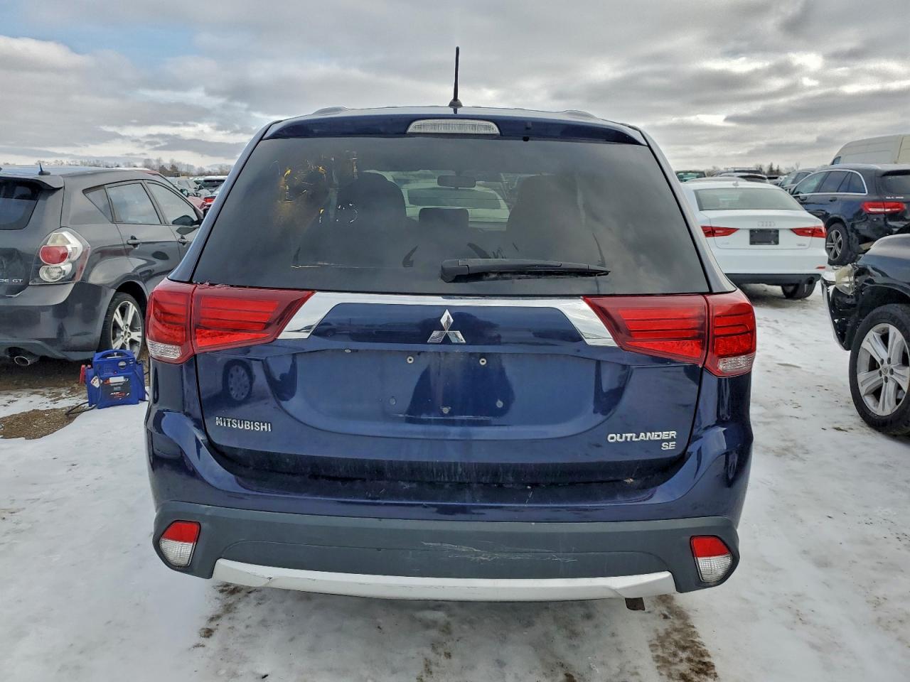 2016 Mitsubishi Outlander Se VIN: JA4AD3A38GZ006048 Lot: 96355345