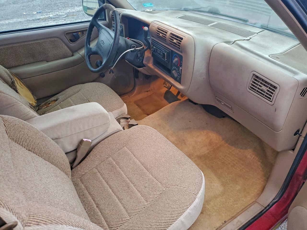 1997 Chevrolet S Truck S10 VIN: 1GCCS14X1V8101917 Lot: 94640215