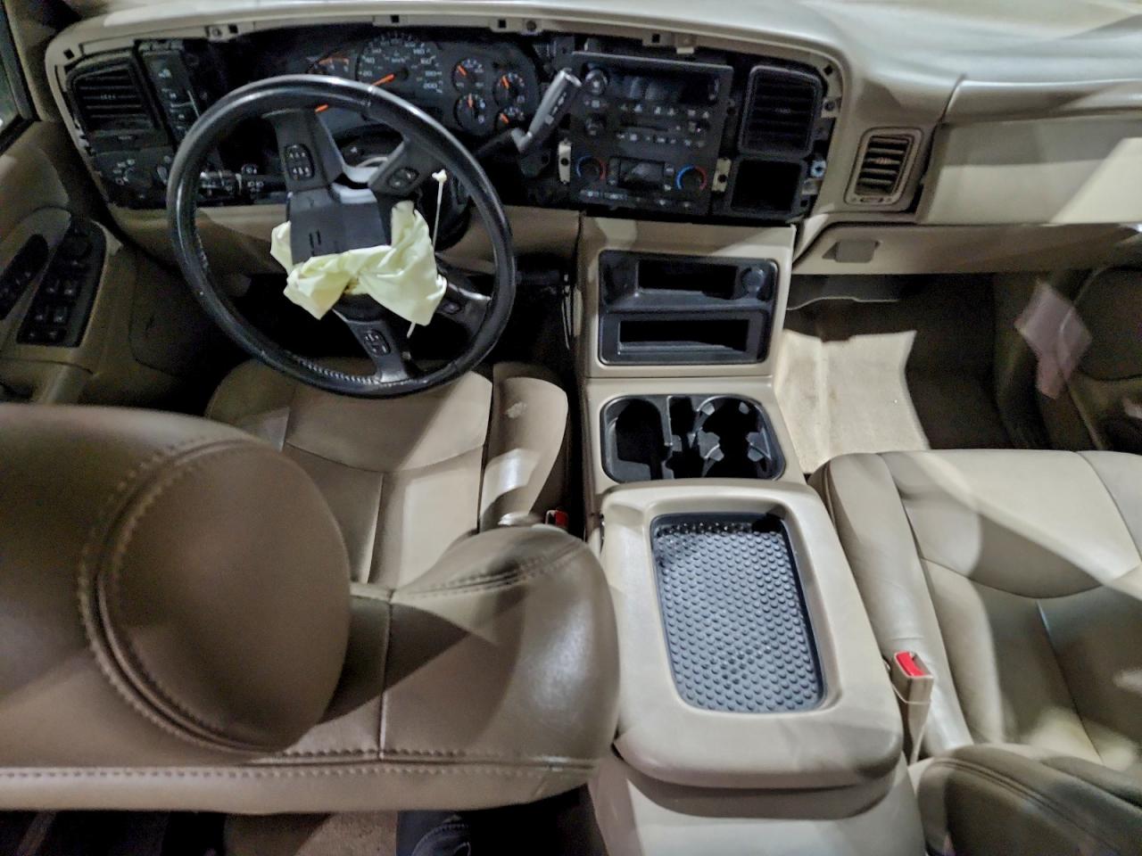 2005 GMC Sierra K2500 Heavy Duty VIN: 1GTHK23215F835812 Lot: 95798965