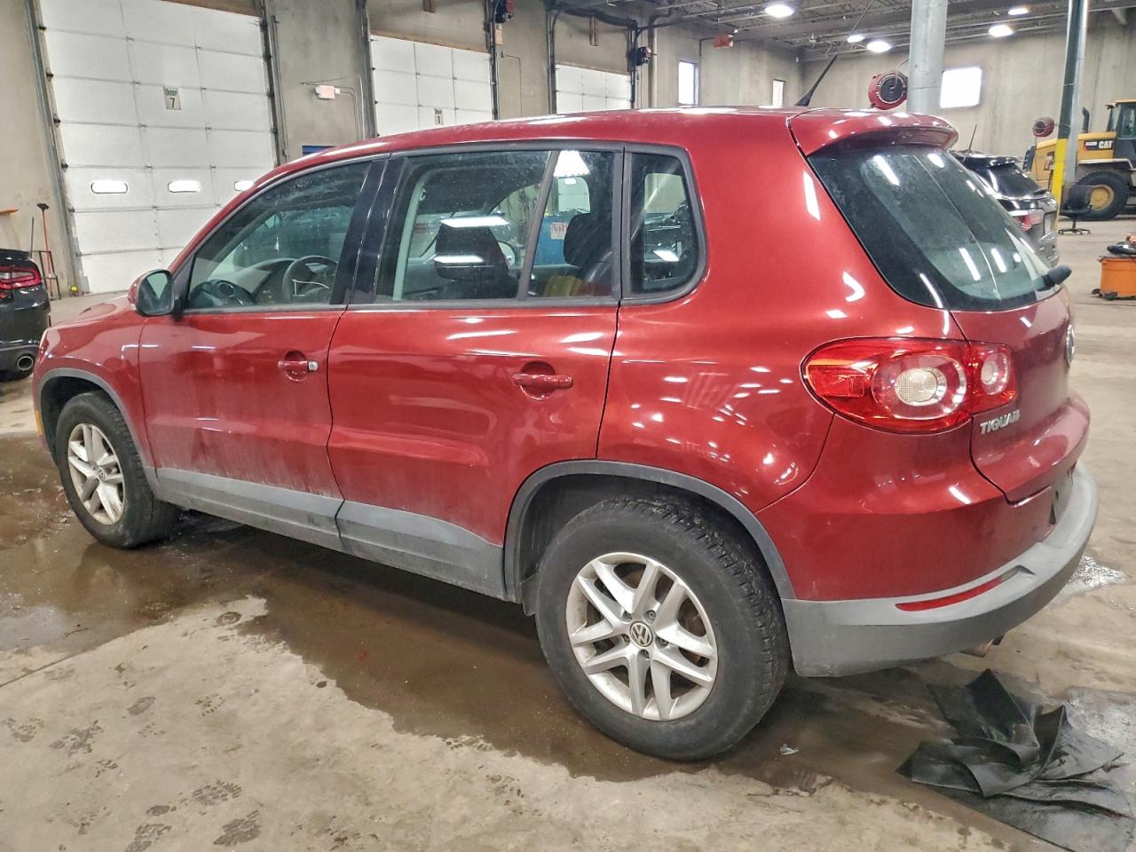 2011 Volkswagen Tiguan S VIN: WVGBV7AXXBW000047 Lot: 97035155