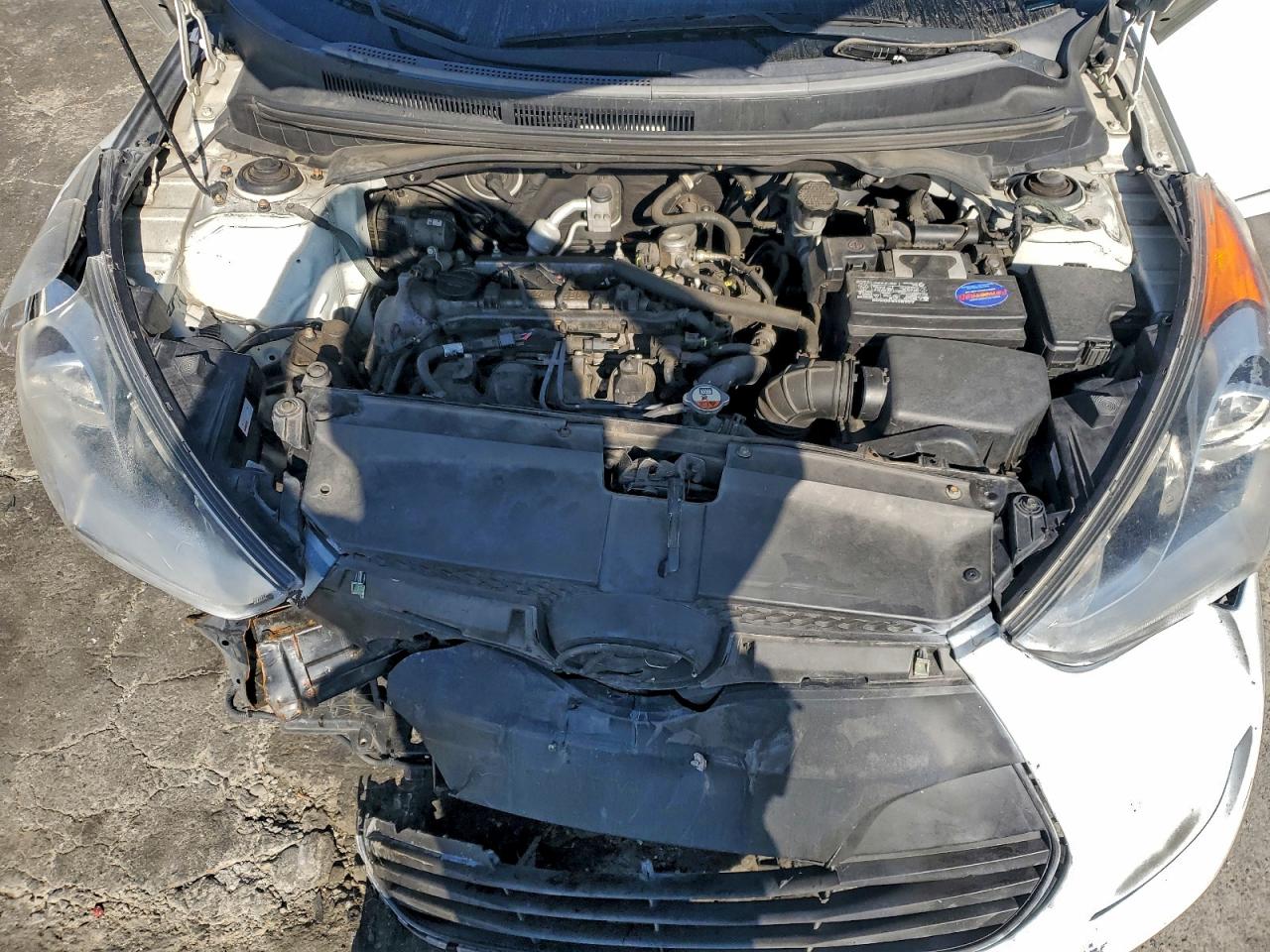 2013 Hyundai Veloster VIN: KMHTC6AD0DU142240 Lot: 93757925