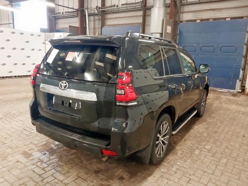 2019 TOYOTA LAND CRUISER 2.8 D-4D INVINCIBLE 5DR AUTO 7 SEATS