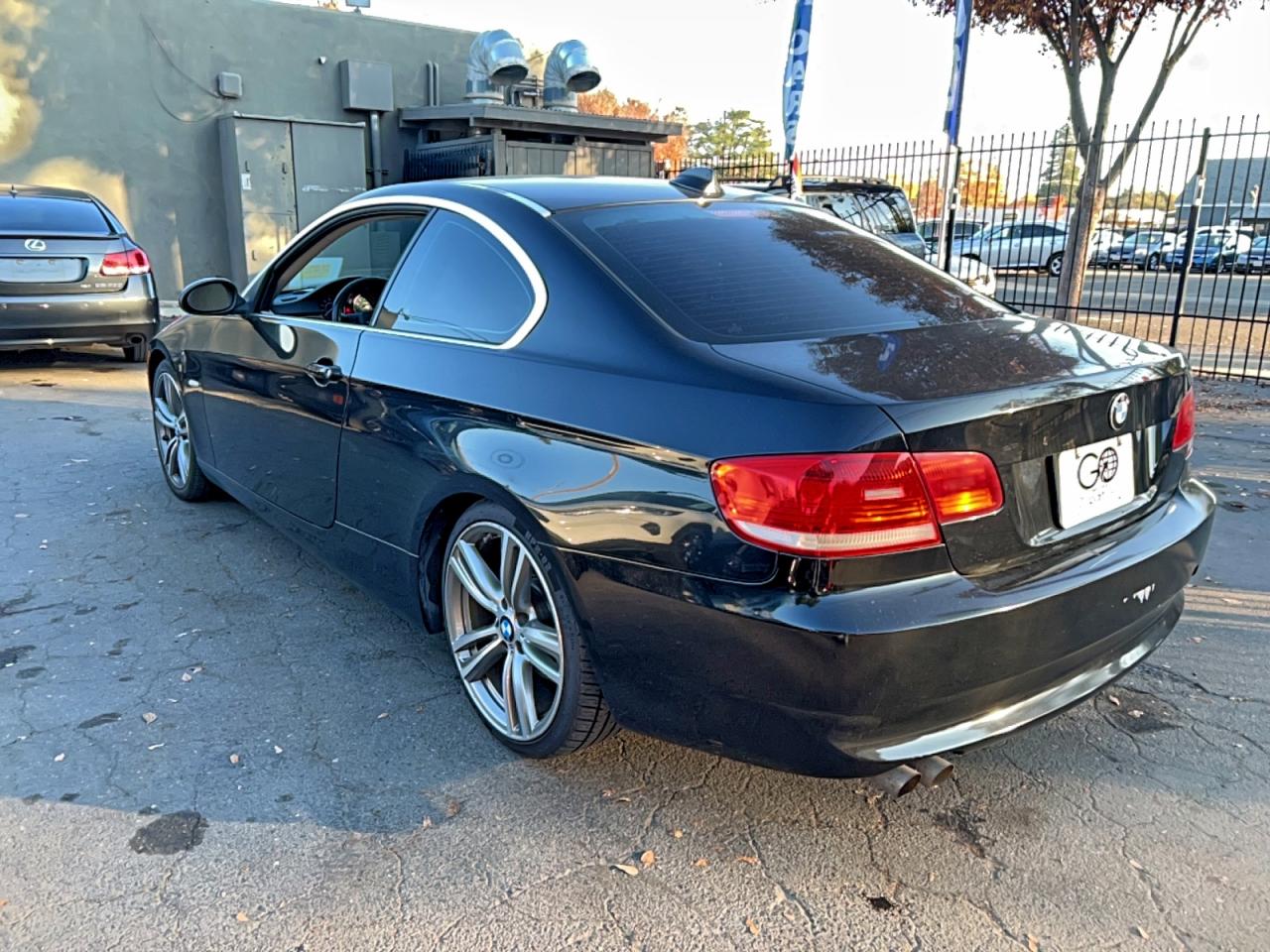 Фото: WBAWB335X7PV70714