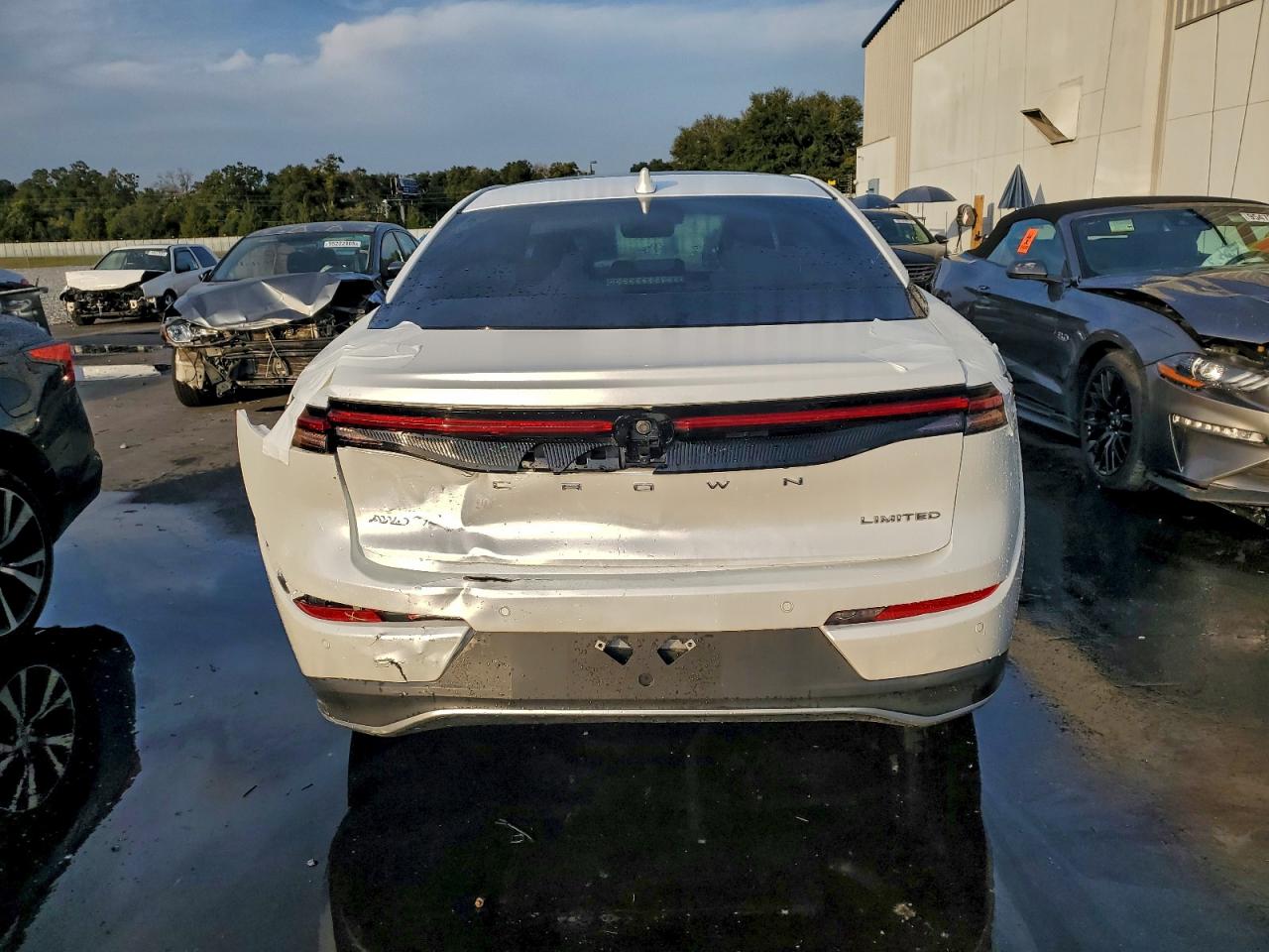 2023 Toyota Crown Xle VIN: JTDAAAAF8P3000573 Lot: 92910265