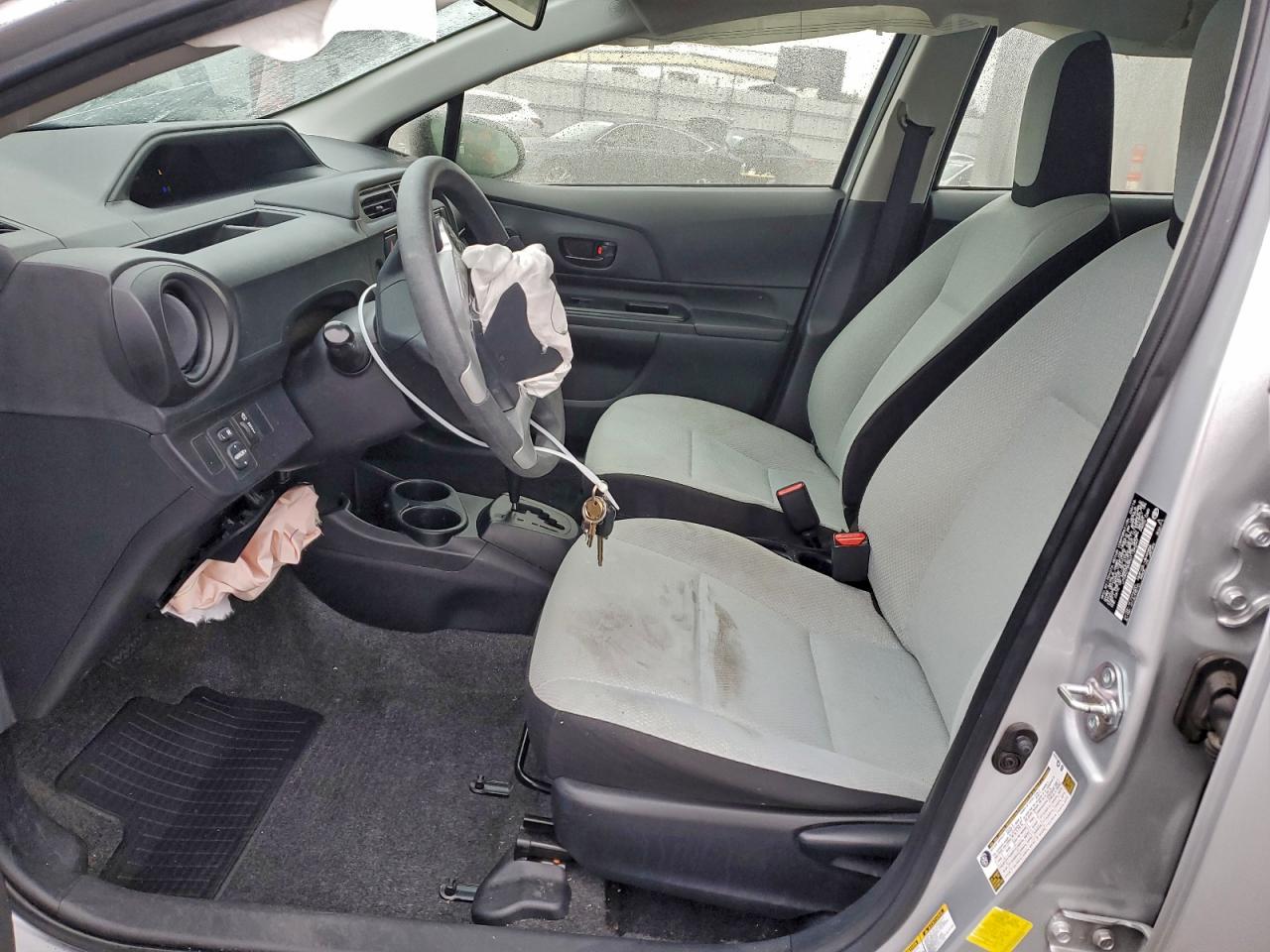 2016 Toyota Prius C VIN: JTDKDTB35G1126297 Lot: 95800395