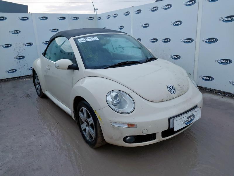 2008 VOLKSWAGEN BEETLE 1.6 LUNA 2DR