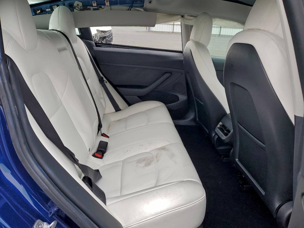 2022 Tesla Model 3 VIN: 5YJ3E1EB8NF137498 Lot: 95548525