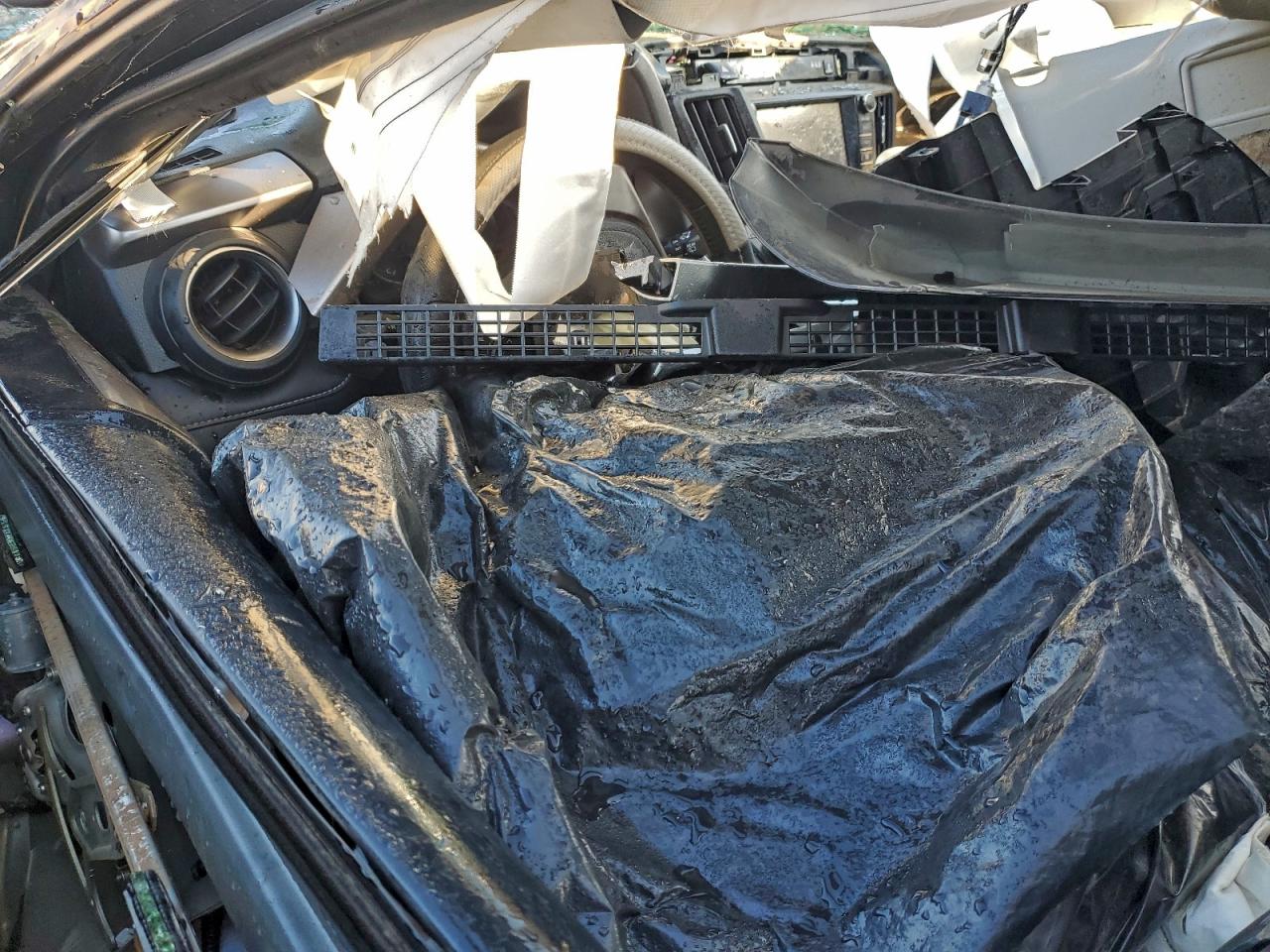 2018 Toyota Rav4 Hv Limited VIN: JTMDJREV4JD155491 Lot: 94187335