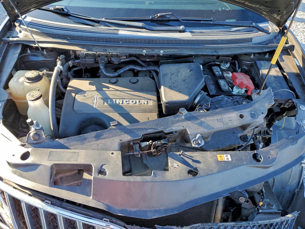 2011 Lincoln Mkx VIN: 2LMDJ8JK4BBJ07745 Lot: 96272255