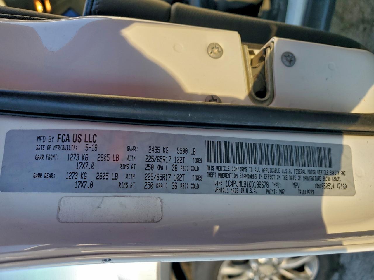 2019 Jeep Cherokee Latitude Plus VIN: 1C4PJMLB1KD198678 Lot: 94962685