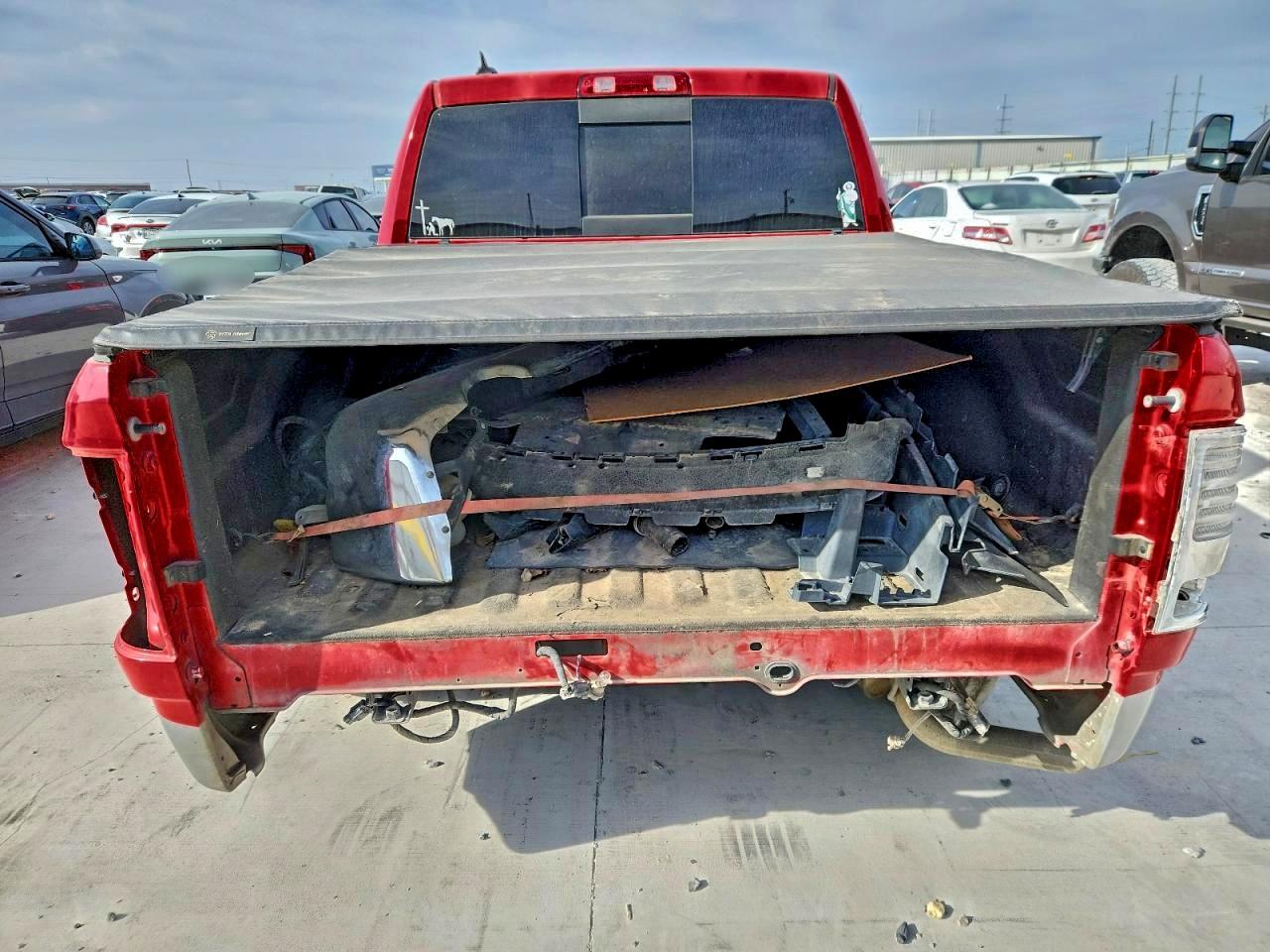 2017 Ram 1500 Laramie VIN: 1C6RR6NGXHS833334 Lot: 95414805