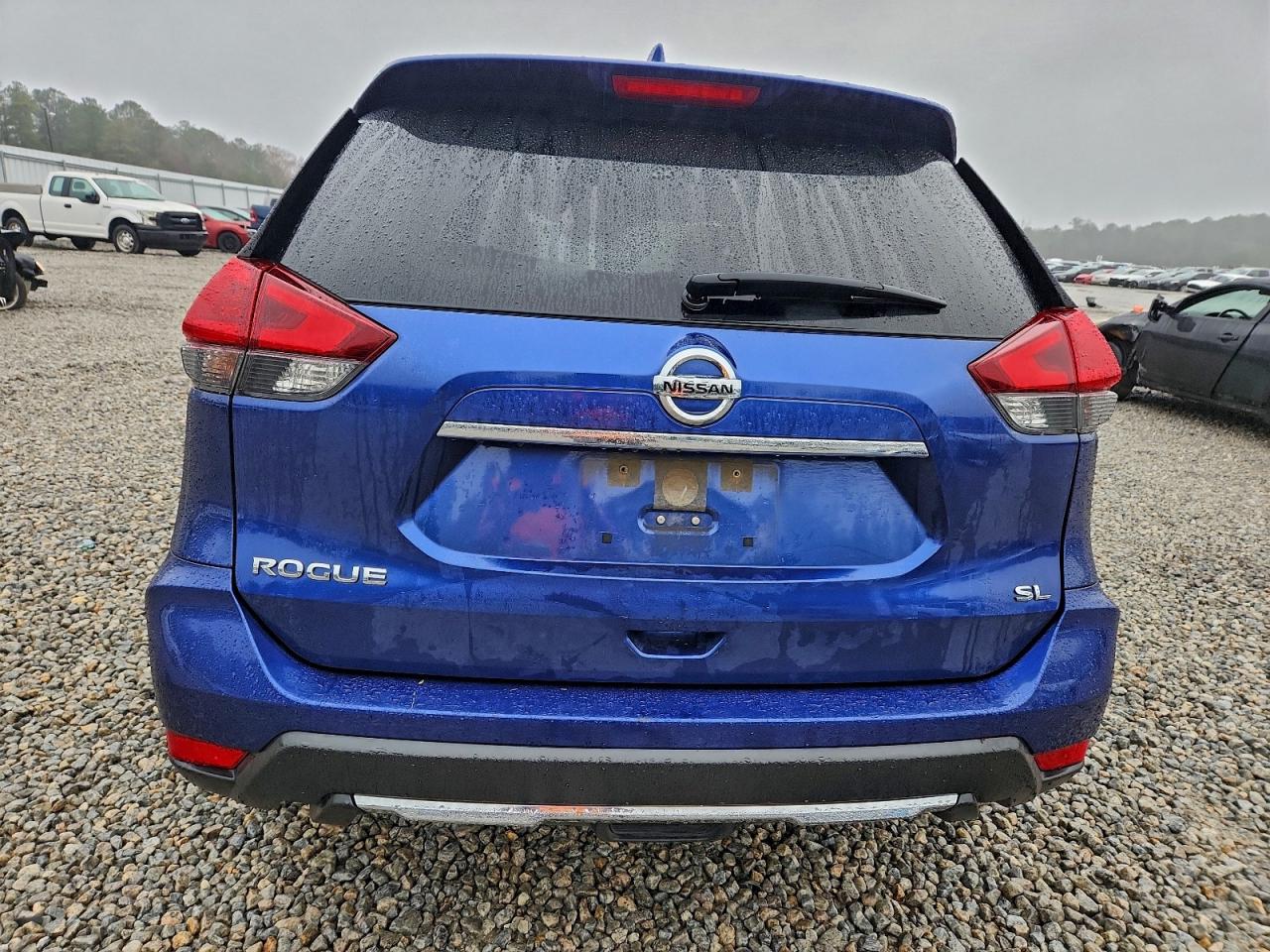 2018 Nissan Rogue S VIN: JN8AT2MT3JW461403 Lot: 94595155