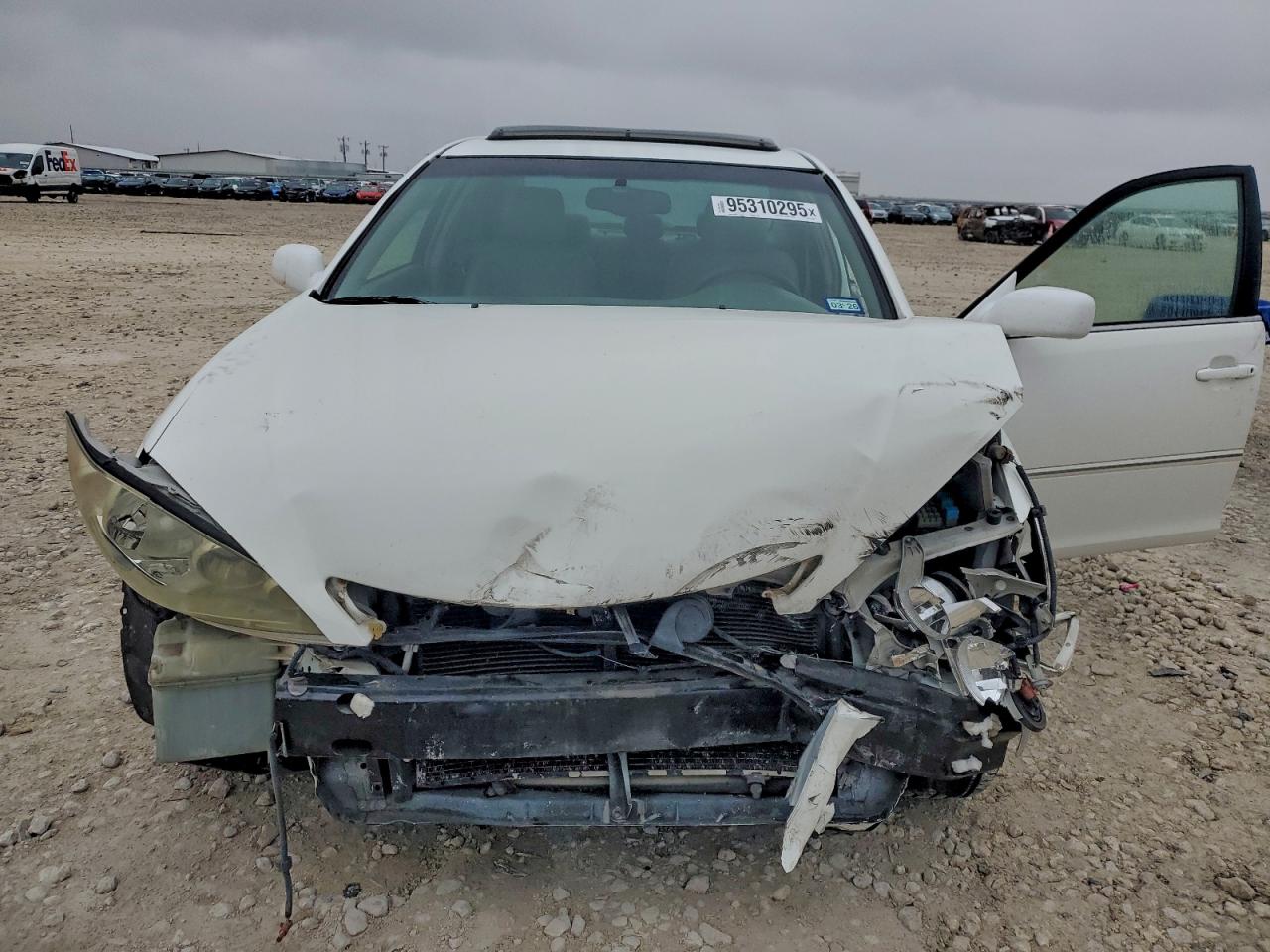 2005 Toyota Camry Le VIN: 4T1BF32K95U613866 Lot: 95310295