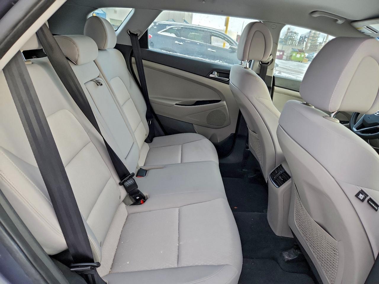 2017 Hyundai Tucson Se VIN: KM8J23A44HU432107 Lot: 97822475