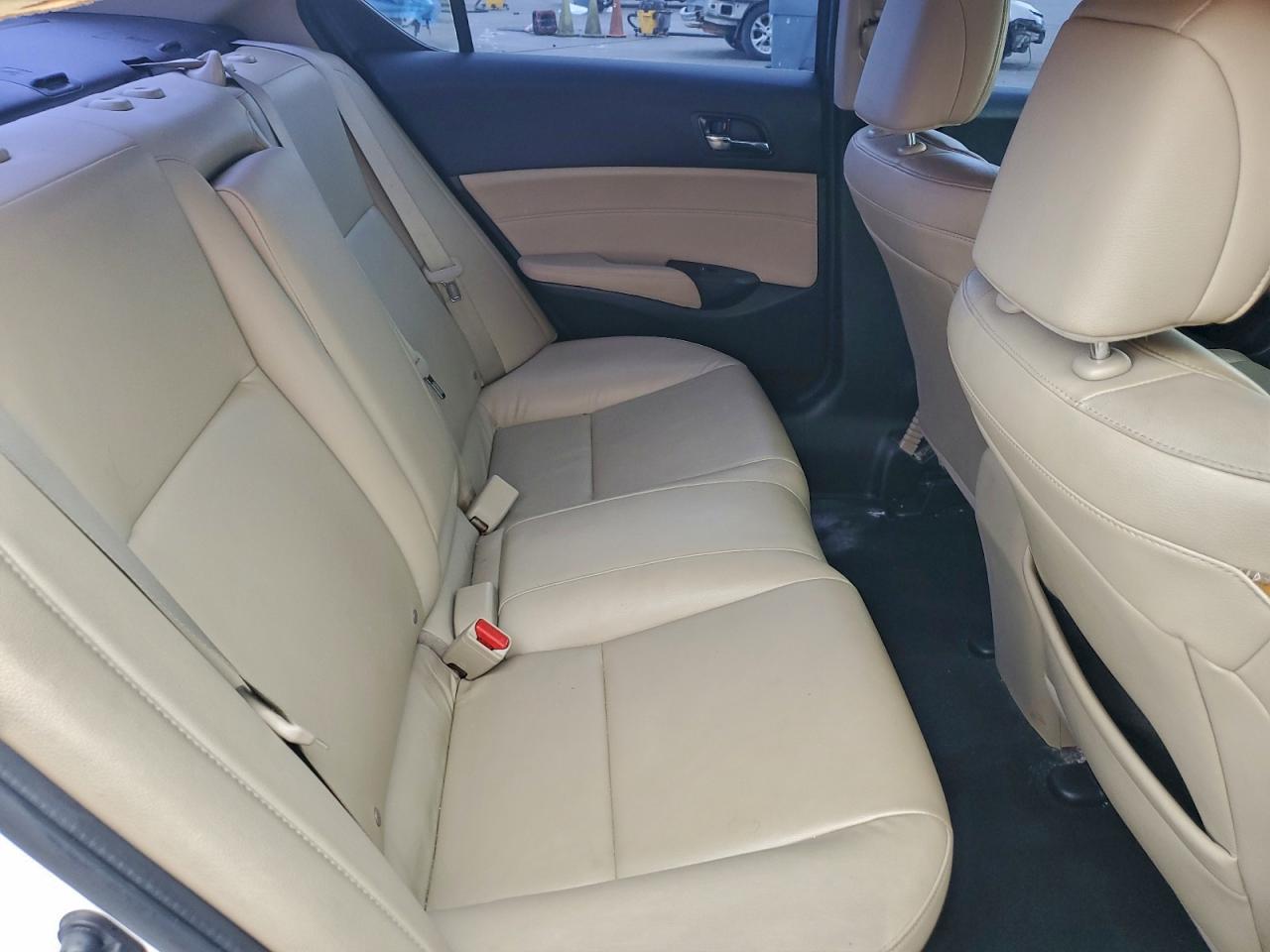 2016 Acura Ilx Base Watch Plus VIN: 19UDE2F33GA013170 Lot: 95089145