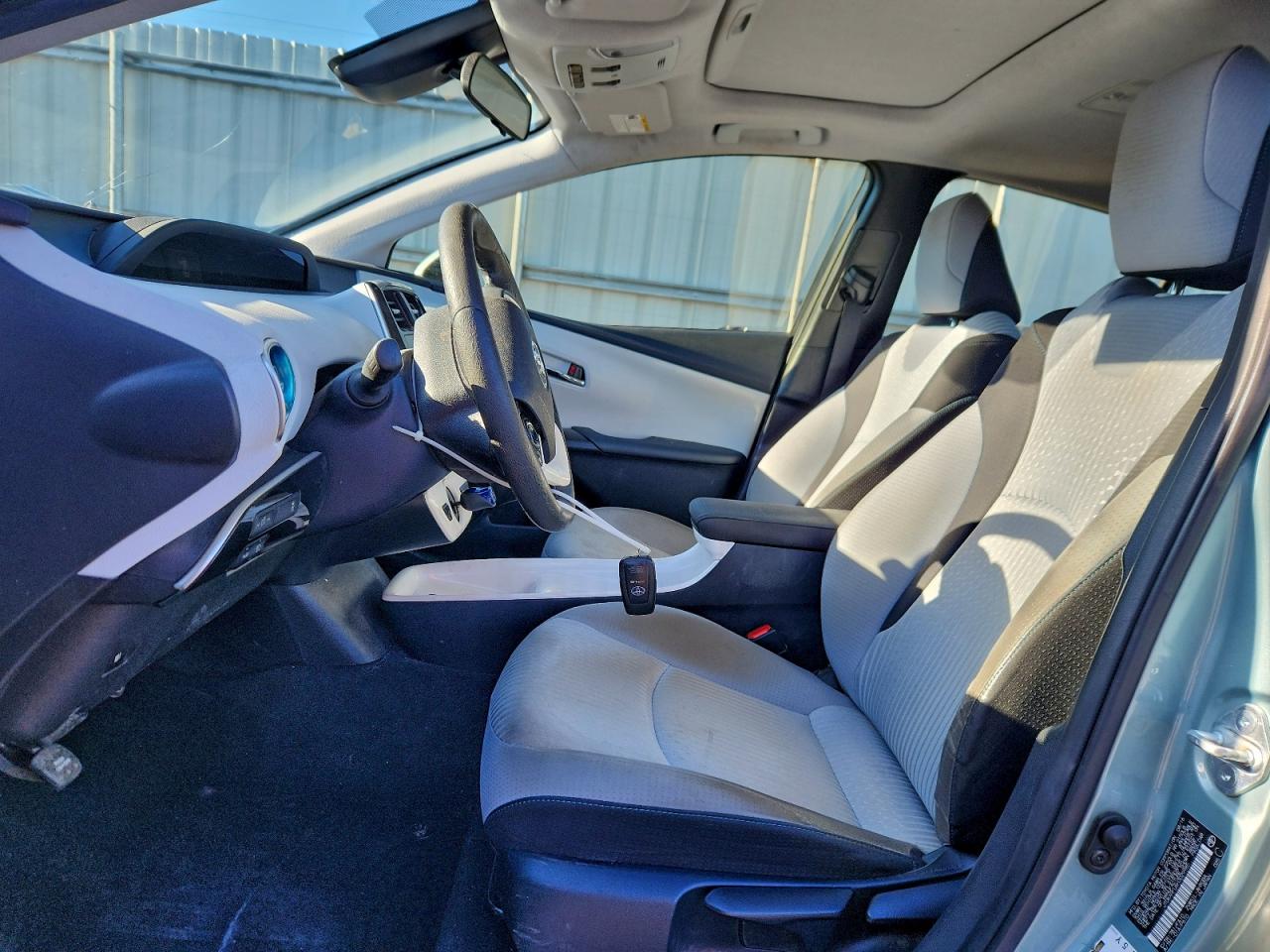 2017 Toyota Prius VIN: JTDKARFU6H3029985 Lot: 94284475