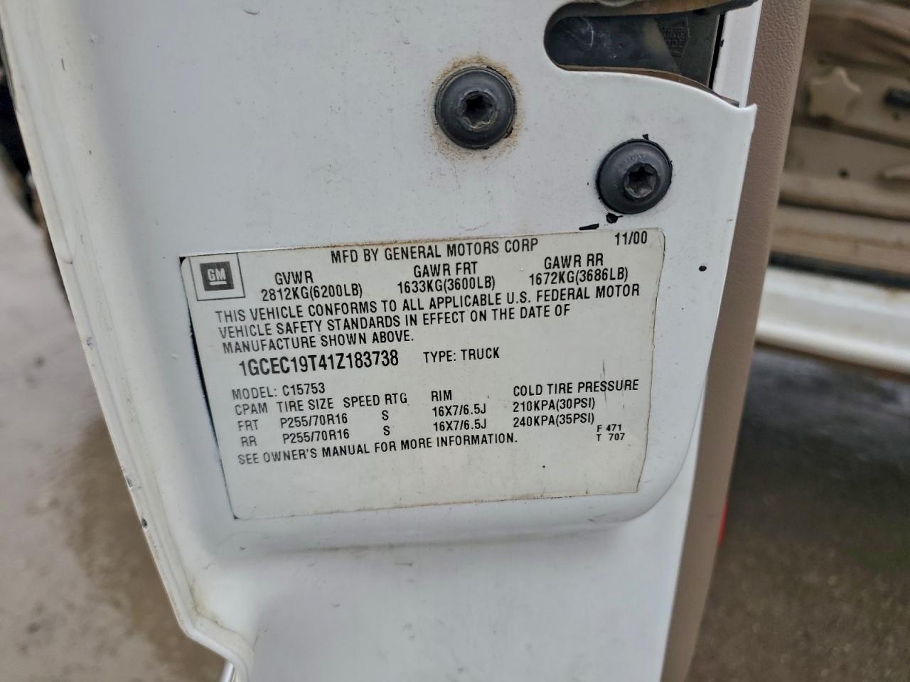 2001 GMC Sierra K2500 Heavy Duty VIN: 1GTHK23U41F147167 Lot: 94534535