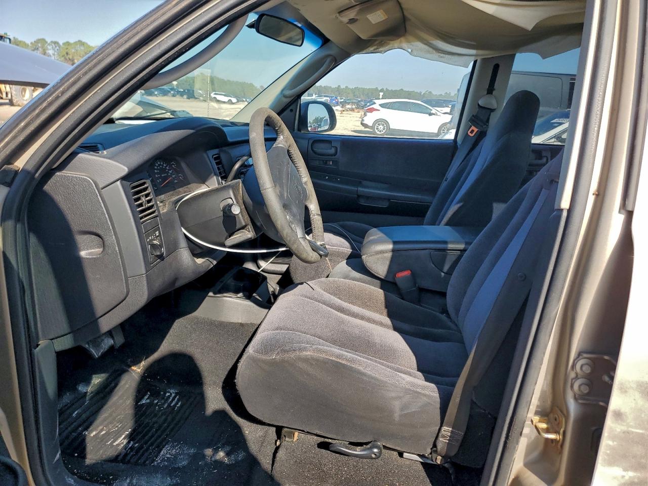 2004 Dodge Dakota Quad Slt VIN: 1D7HL48N14S639330 Lot: 96074425