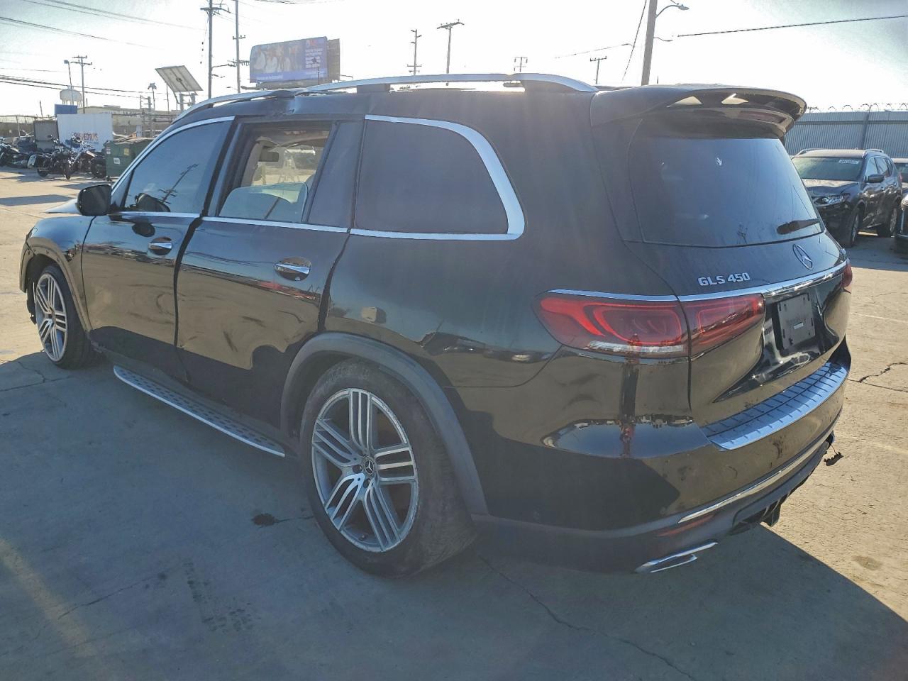 Фото: 4JGFF5KE5MA322417